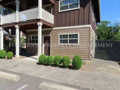 Main picture of 6306 Main St