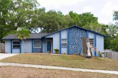 Main picture of 721 Greenleaf Ln