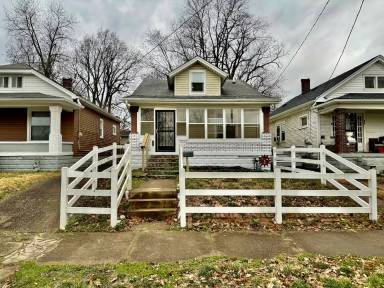 Main picture of 816 S 42nd St