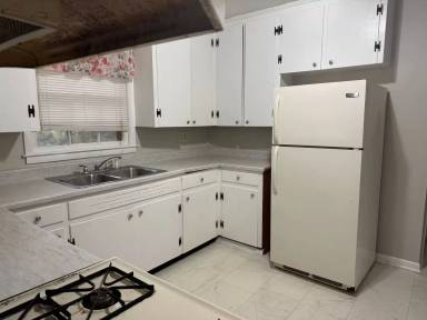 Main picture of 1702 Highland Pl