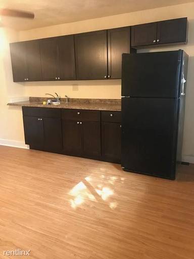Main picture of 48 Brooks St