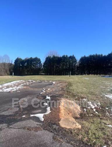 Main picture of 3228 Sutton Ln