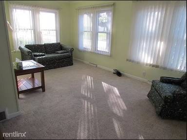 Main picture of 1821 E Ridgeway Ave