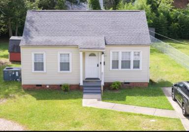 Main picture of 915 Anarine Rd