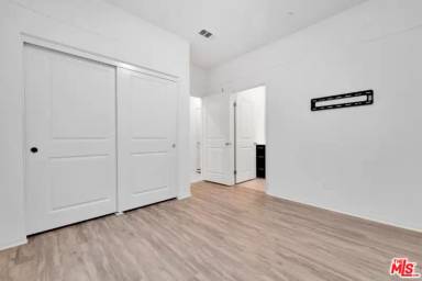 Main picture of 20624 Desert Ash Ln