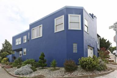 Main picture of 1 Gaviota Way