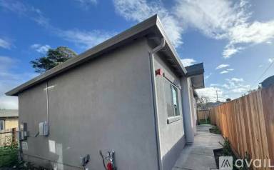 Main picture of 574 Marin Ave