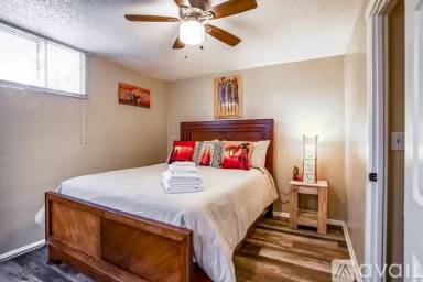 Main picture of 1205 Yosemite St