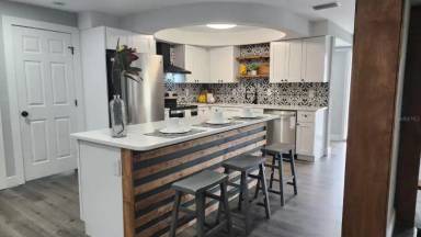 Main picture of 1920 N Highland Ave
