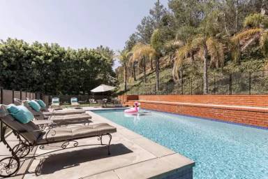 Main picture of 17133 Adlon Rd