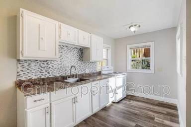 Main picture of 5405 Paseo Blvd