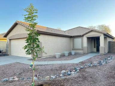 Main picture of 417 S 125th Ave