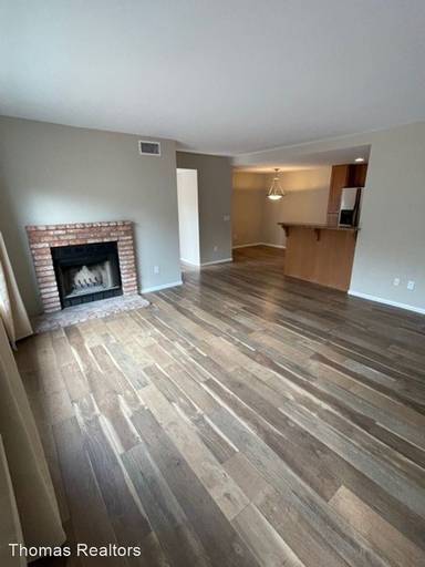 Main picture of 505 San Pasqual Valley Rd