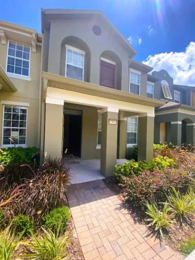 Main picture of 12974 Vennetta Way