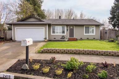 Main picture of 2418 Marty Ct
