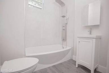 Main picture of 2310 N Opal St