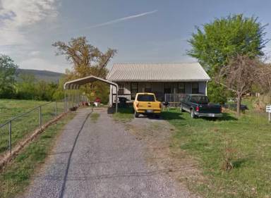 Main picture of 3322 Parker Ln