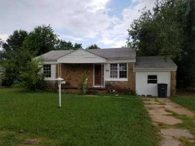 Main picture of 4612 SE 23rd St
