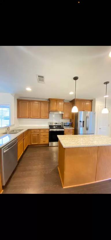 Main picture of 2619 Farmstone Rdg