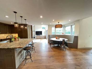 Main picture of 221 Twin Ridge Dr