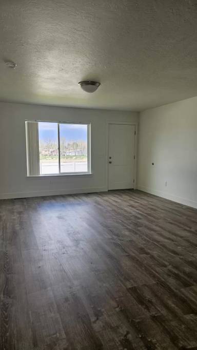 Main picture of 2801 Marlisa Ln