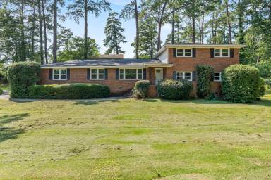 Main picture of 4003 Rockbridge Rd