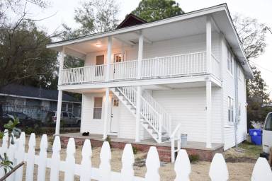 Main picture of 2920 Chicora Ave