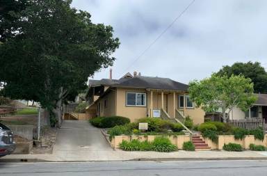 Main picture of 557 Spencer St