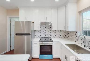 Main picture of 34251 Auckland Pl