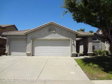 Main picture of 310 Chambers Dr