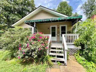 Main picture of 330 Hillside St
