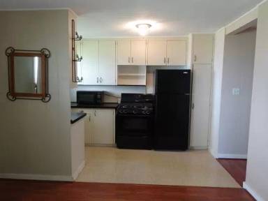 Main picture of 1540 Magazine St