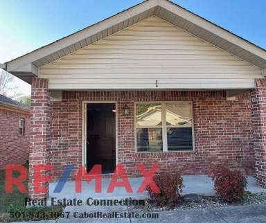 Main picture of 49 Bluebird Ln