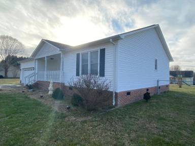 Main picture of 735 Bethlehem Church Rd