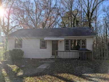 Main picture of 1704 Concord St