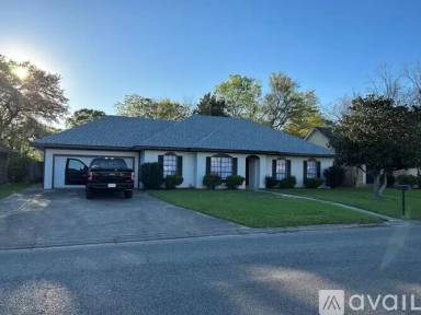 Main picture of 110 Alyene Dr