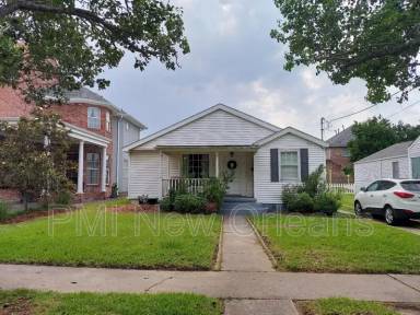 Main picture of 12 Oaklawn Dr