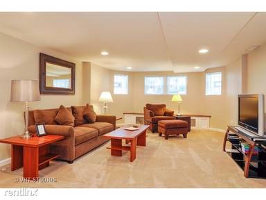 Main picture of 4926 N Karlov Ave