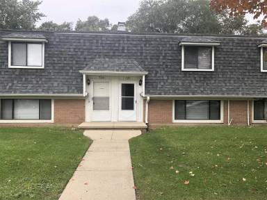 Main picture of 720-726 Pleasant Dr