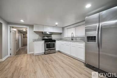 Main picture of 6637 S Karlov Ave