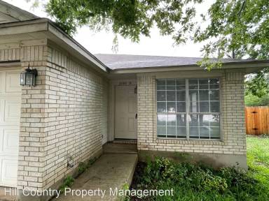 Main picture of 2301 S Bagdad Rd