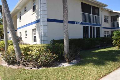 Main picture of 1507 SE Royal Green Cir