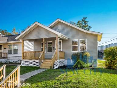Main picture of 765 E Starr Ave