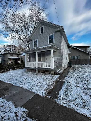 Main picture of 118 Dix St