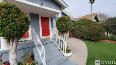 Main picture of 3305 W 27th St