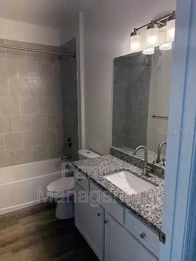 Main picture of 20241 Lorette Ave