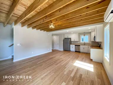 Main picture of 71 E Cascade St