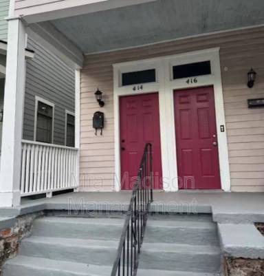 Main picture of 414 E 31st St