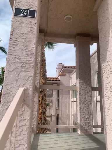 Main picture of 1964 Las Palmas Ln