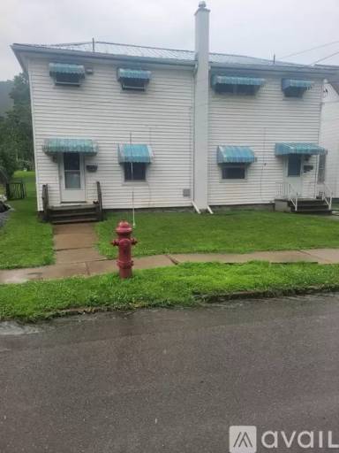 Main picture of 204 N Main St